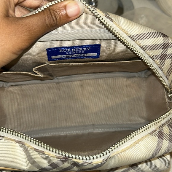 BURBERRY Crossbody Bag - Picture 12 of 12
